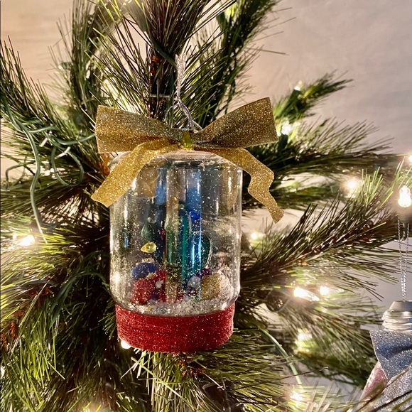 Christmas ornaments - Picture 3 of 7